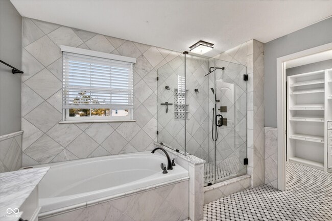 Building Photo - 14175 Charity Chase Cir