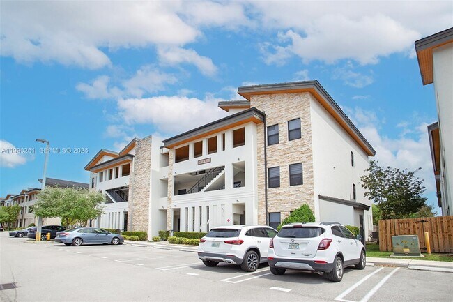 Building Photo - 8055 NW 104th Ave