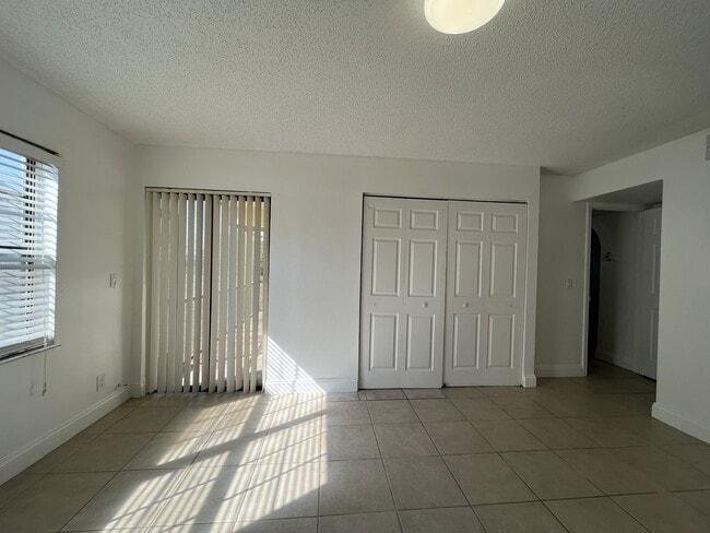 Building Photo - 2275 Linton Ridge Cir