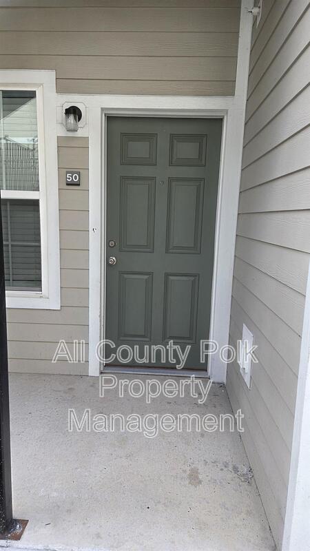 Building Photo - 915 Ariana St