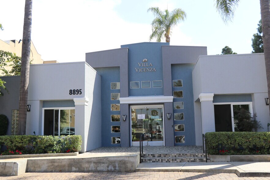 Fitness Center - 8889 Caminito Plaza Centro