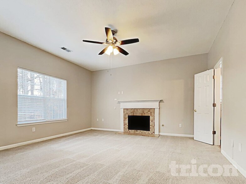 Building Photo - 3510 Cameo Ct