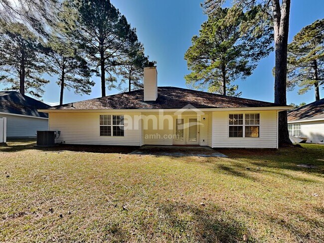 Building Photo - 263 Silver Brook Cir