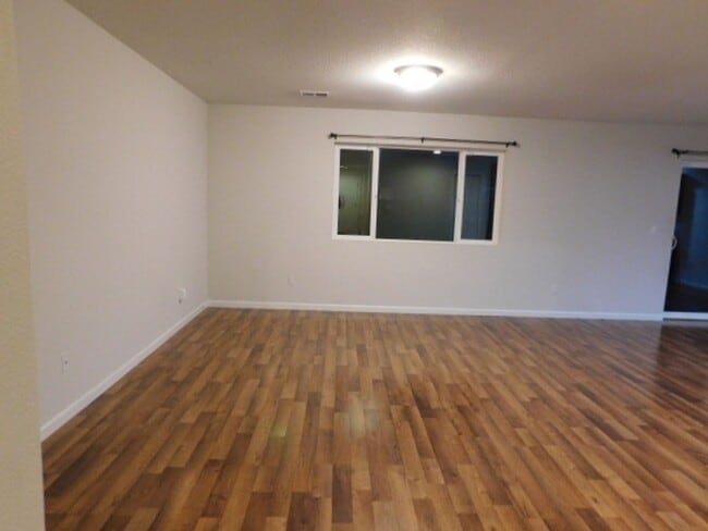 Building Photo - 4Bd/2.5Ba Two Story Home - Available Soon!