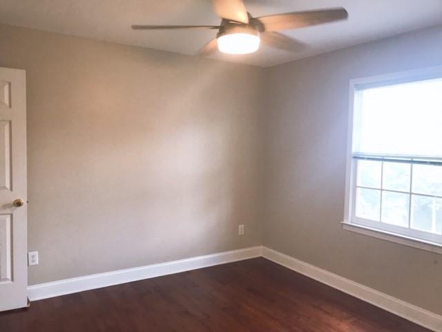 Building Photo - 1049 Davis Bend Ct