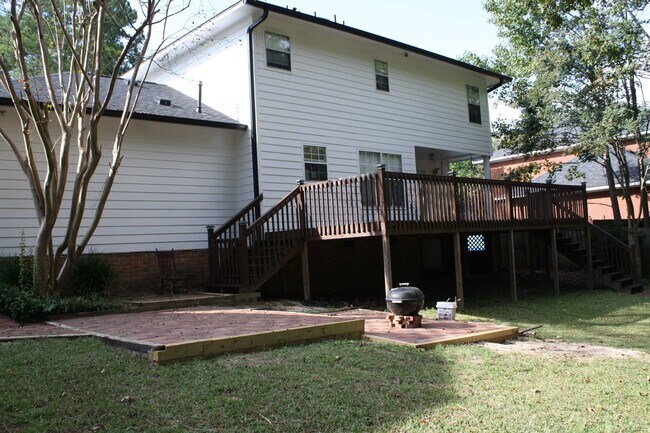 Building Photo - 3960 Carson Cutoff