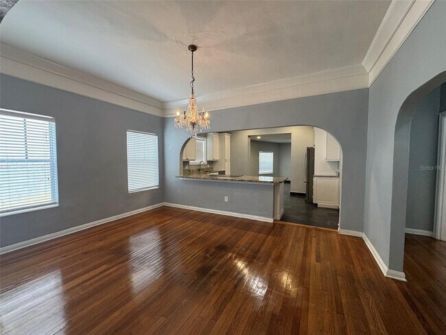 Building Photo - 125 Adalia Ave