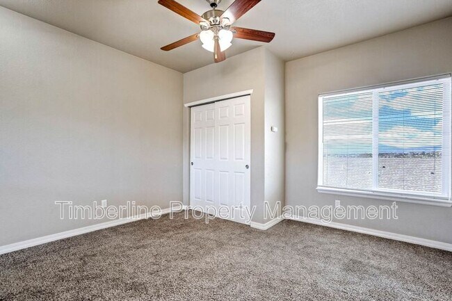 Building Photo - 4880 Kerry Lynn View