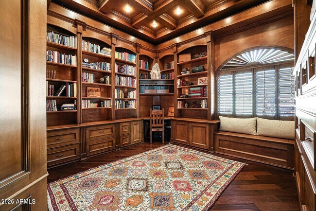 Building Photo - 8171 E Whispering Wind Dr