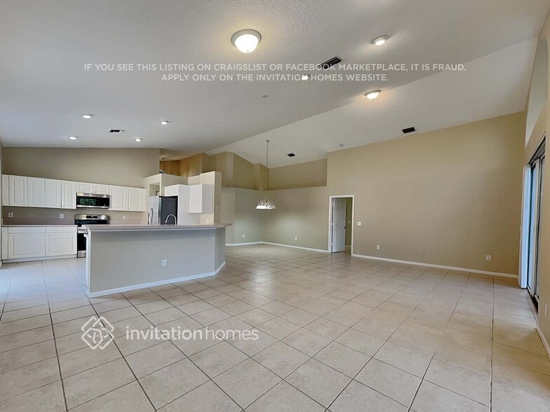 Building Photo - 13657 Kiltie Ct