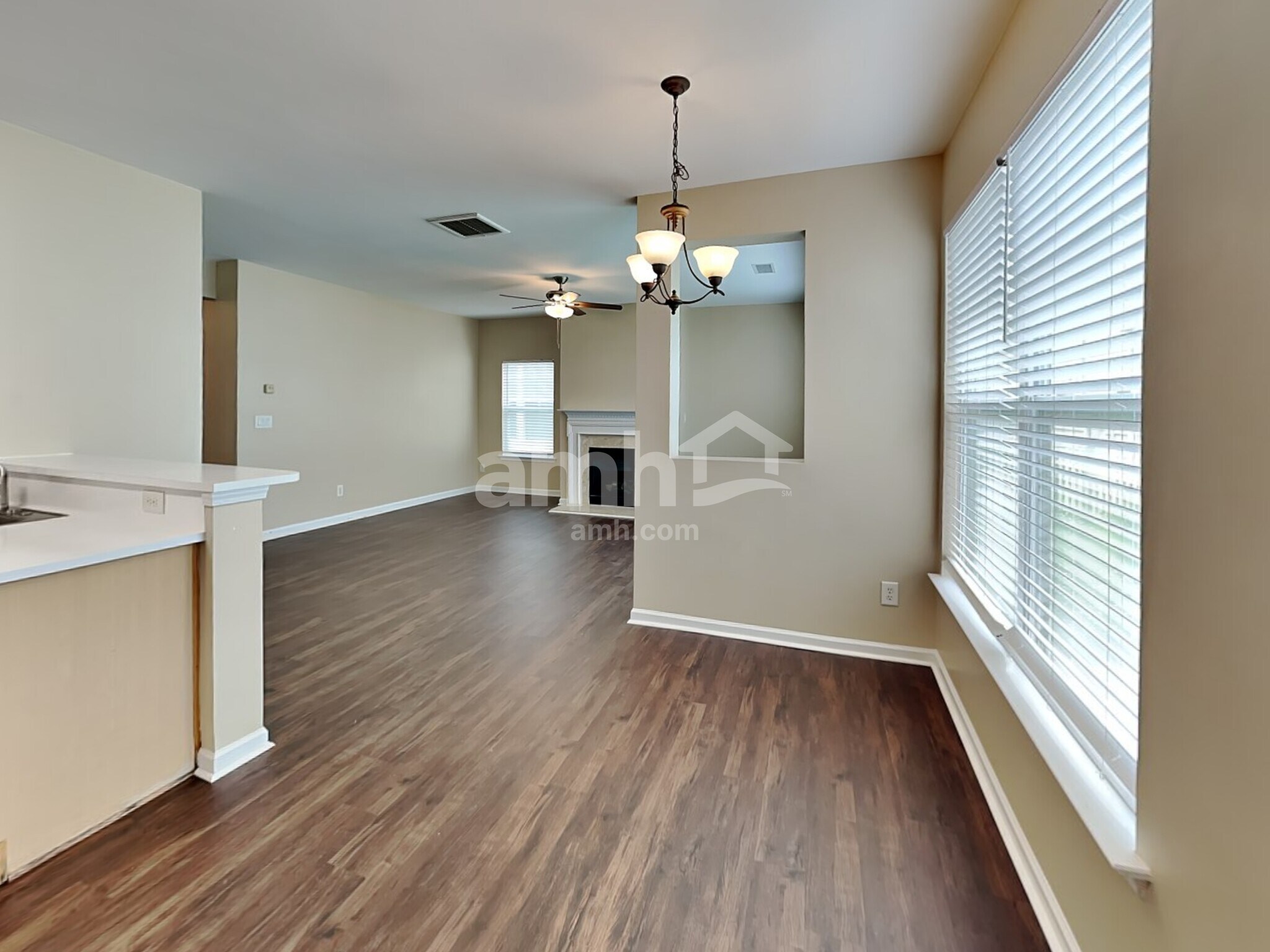 Building Photo - 13207 Meadowmere Rd