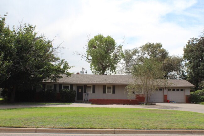 Primary Photo - 4407 18th St