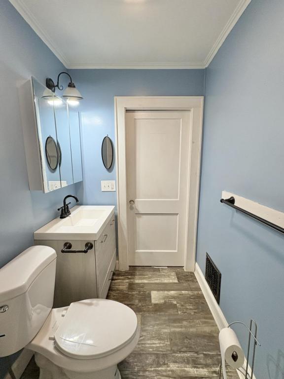 Building Photo - 43 Washington St