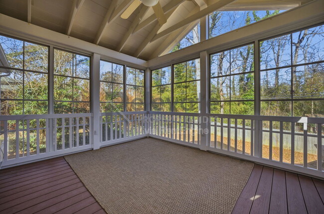 Building Photo - 9002 Michaux Ln