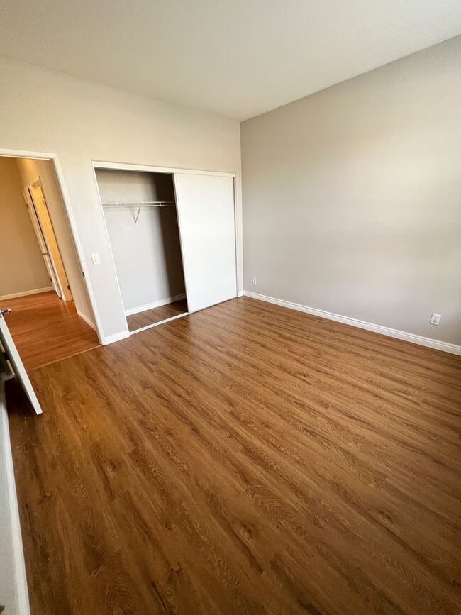 Building Photo - 2BR/2BA Upper level Condo @ Camino Villas in Carmel Valley