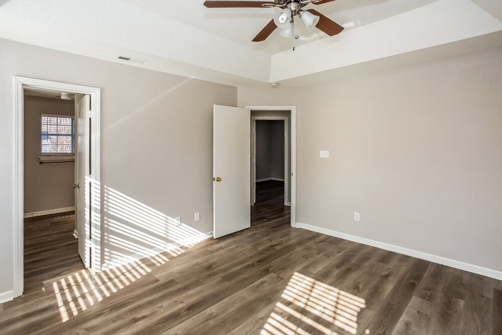 Building Photo - 10433 Battle Ct