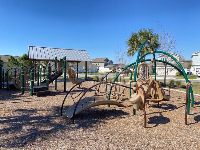 Building Photo - 2489 Relaxing Ln