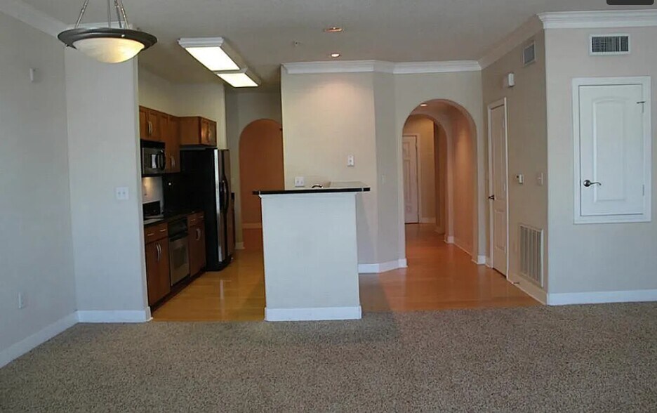 Building Photo - 2299 Lone Star Dr