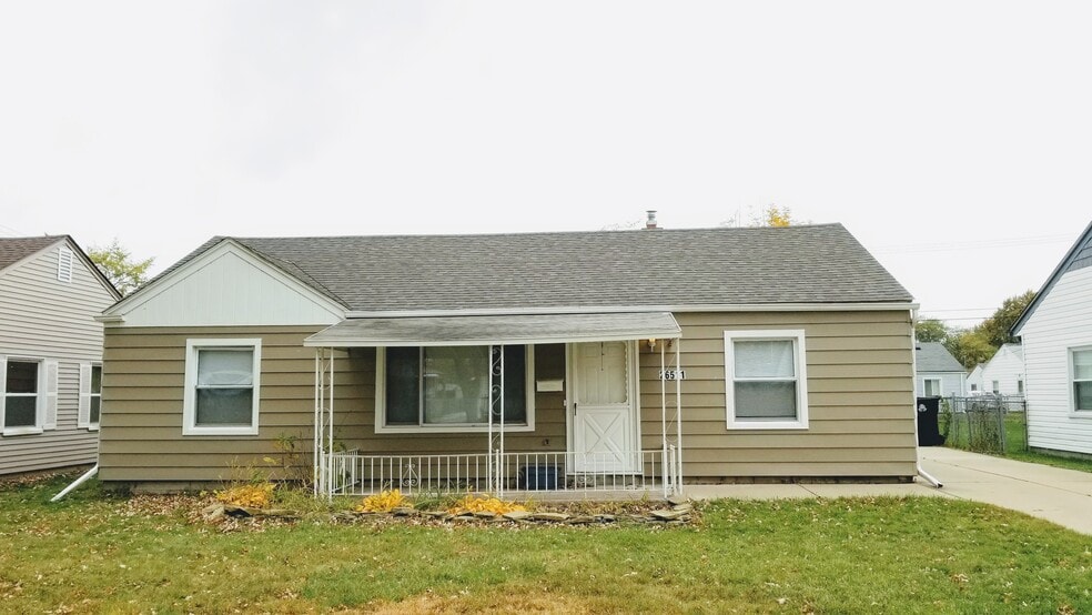 Building Photo - 26511 Grandmont St