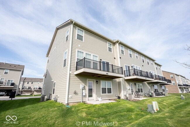 Building Photo - 7278 Zanesville Rd