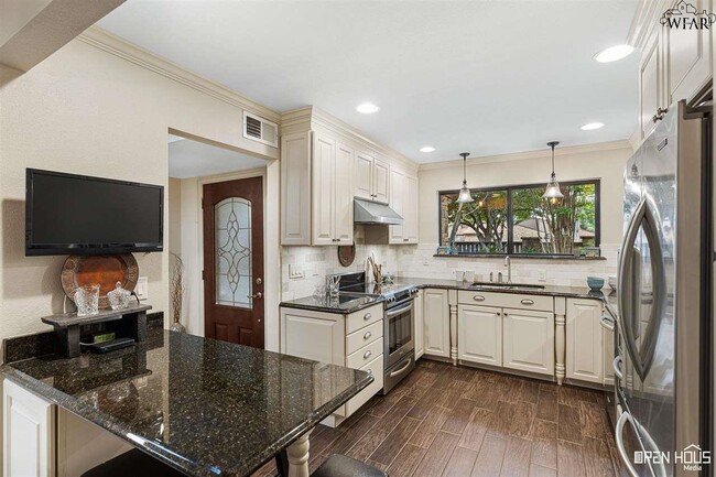 Building Photo - 2806 Mill Valley Dr