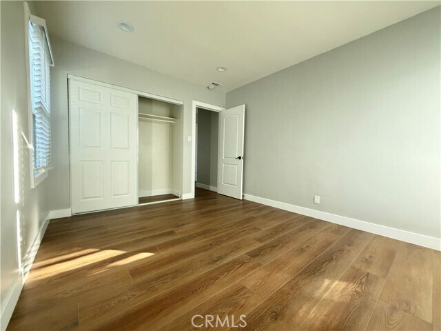 Building Photo - 14515 La Mesa Dr