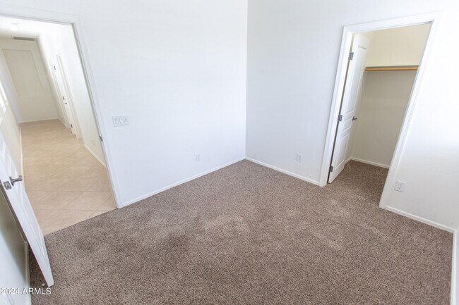 Building Photo - 21382 E Lords Ct