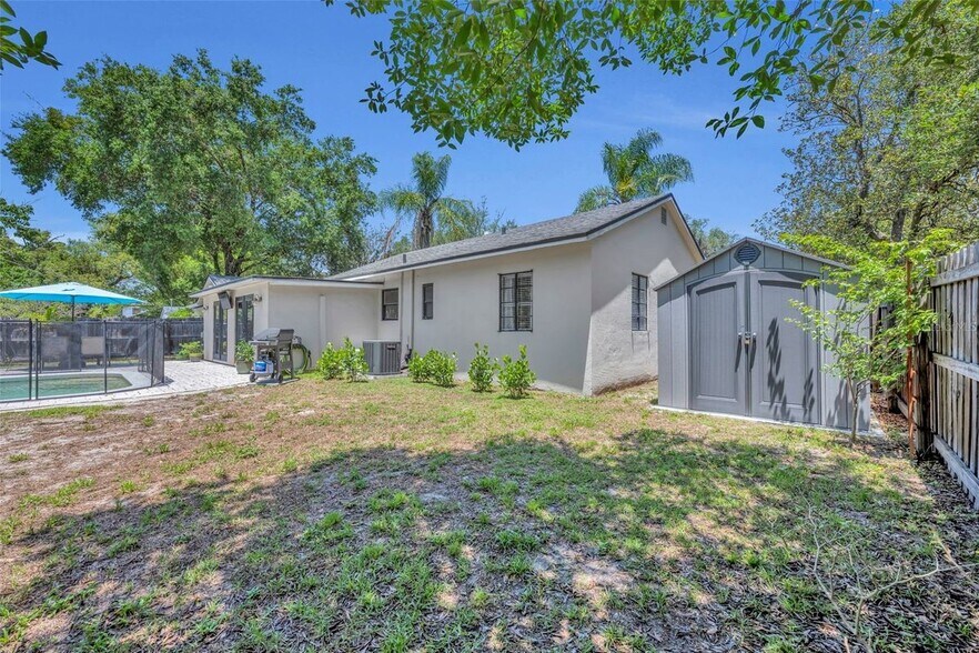 Building Photo - 780 Kangaroo Ct