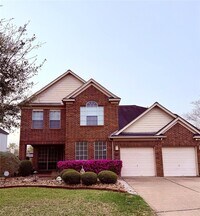 Building Photo - 510 Crestwater Ct