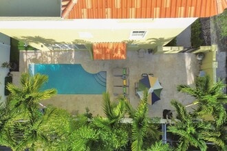 Building Photo - Riverland Road, Fort Lauderdale, FL 33312 - 5 BR 2 BA single-family home