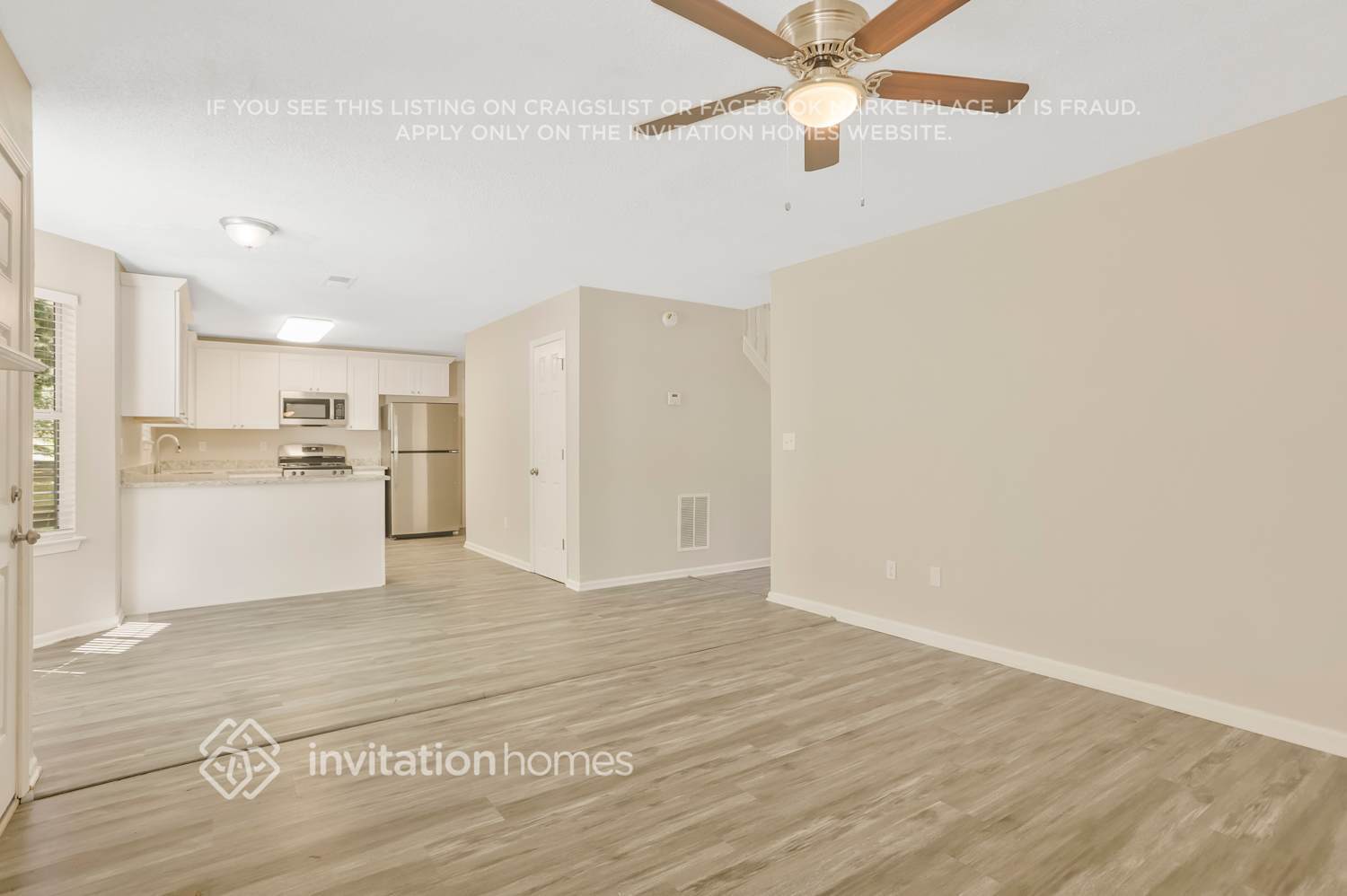 Building Photo - 3081 Stonebridge Creek Dr