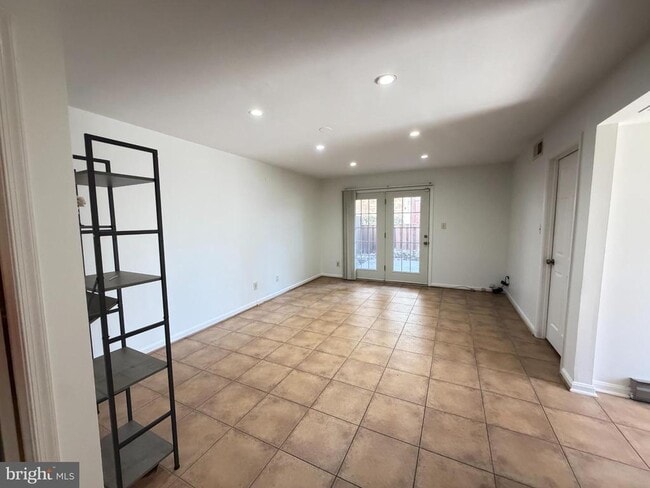 Building Photo - 4165 Churchman Way