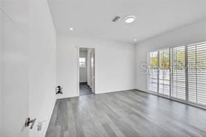 Building Photo - 4524 Riverwood Ave