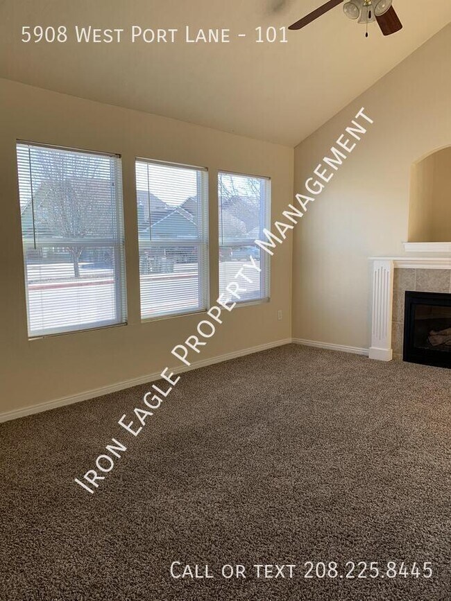 Building Photo - 5908 West Port Lane - 101-