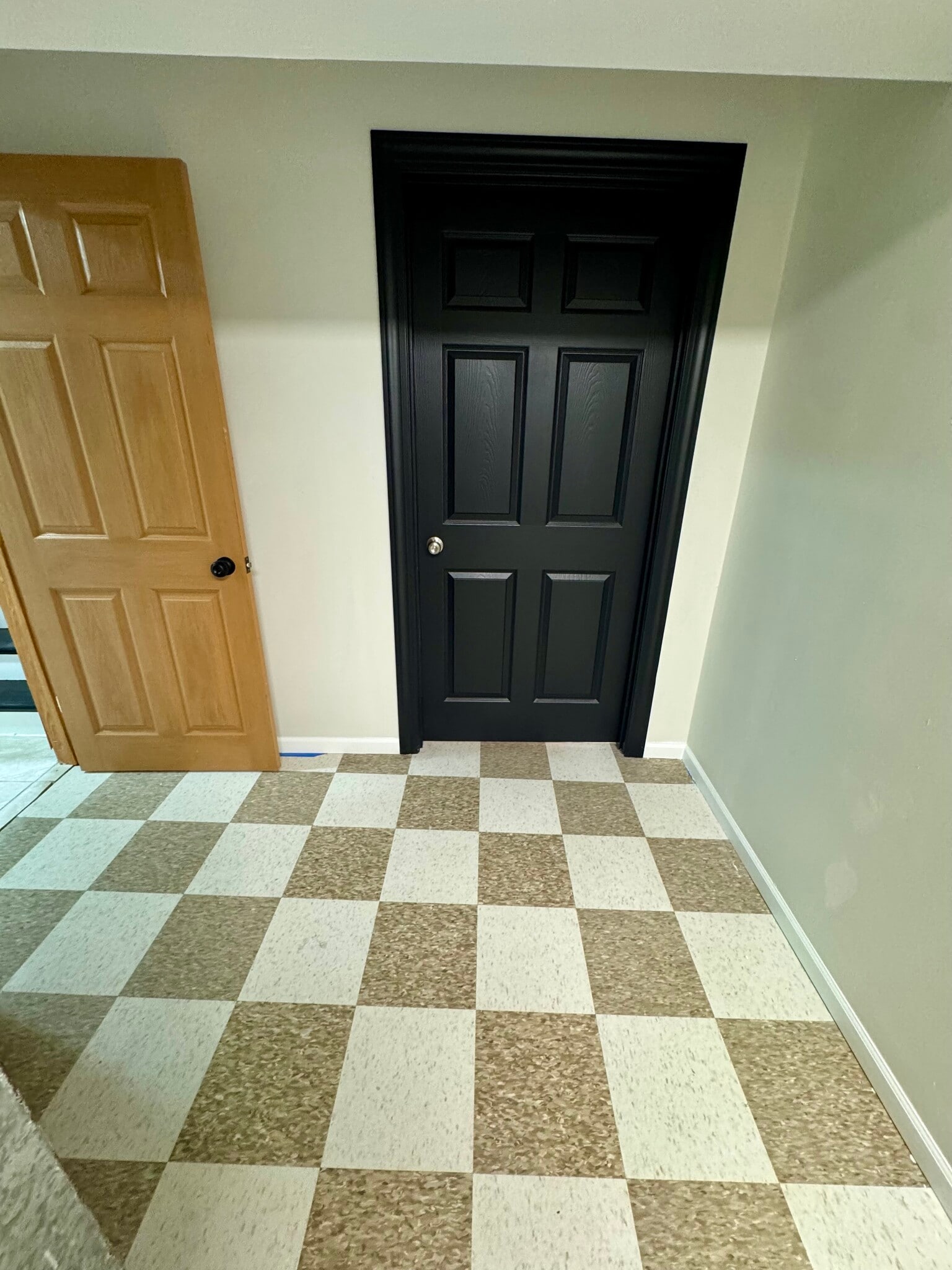 Laundry room exit/entry - 16101 S Legion Ct