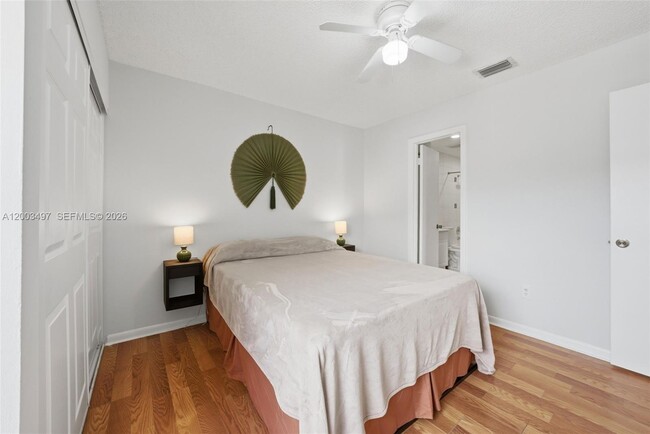 Building Photo - 327 Ives Dairy Rd