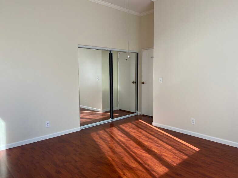 Room 3 - 1841 Marney Ave