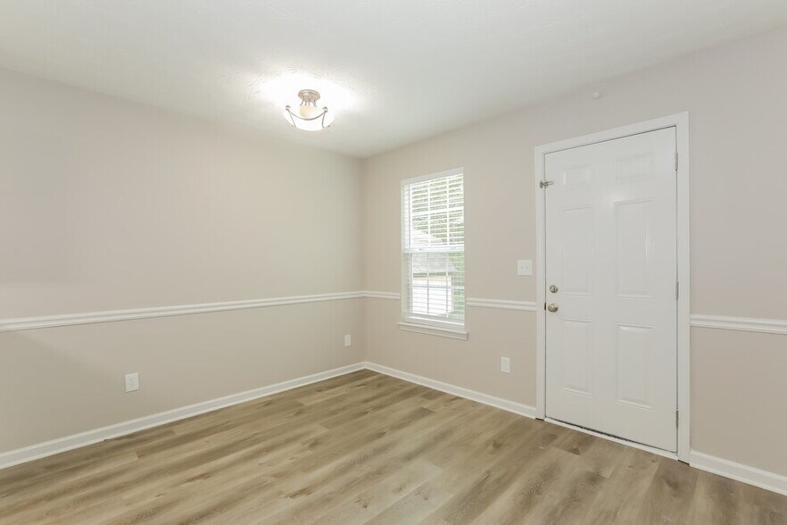 Building Photo - 316 Nunnally Dr