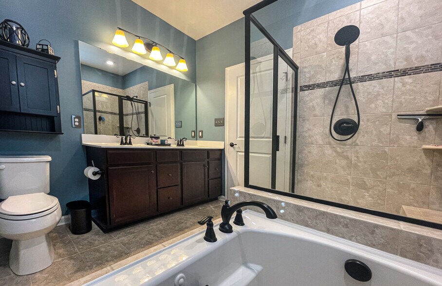 Building Photo - 4056 Overview Dr