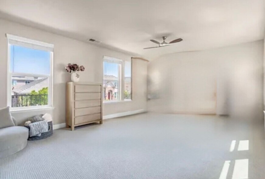 Building Photo - 11333 North Garden Sage Avenue