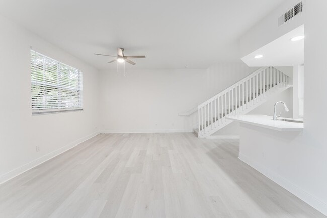 Building Photo - 20889 St Andrews Blvd