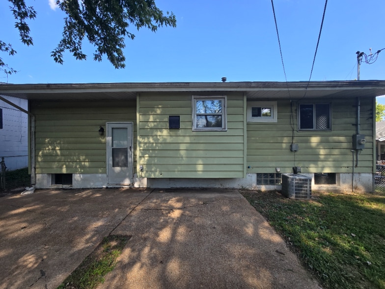 Building Photo - 514 Banavie Dr