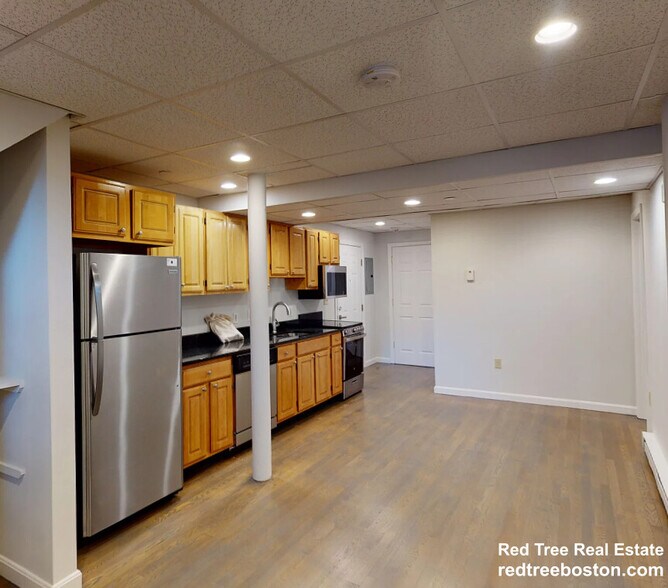 Building Photo - 85 Park Dr