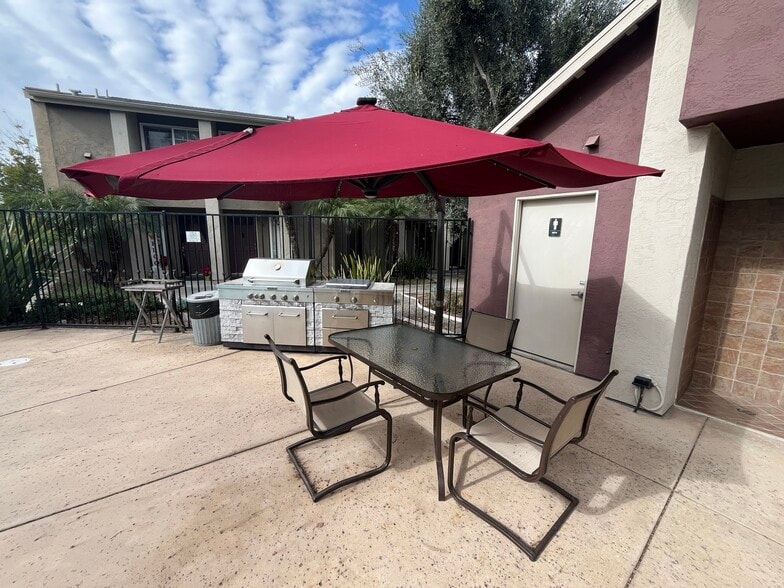 Building Photo - 10264 Maya Linda Rd