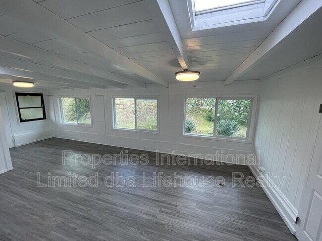 Building Photo - 99-790-790 Hukaa St