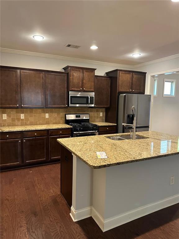 Building Photo - 1889 Bethel Trce