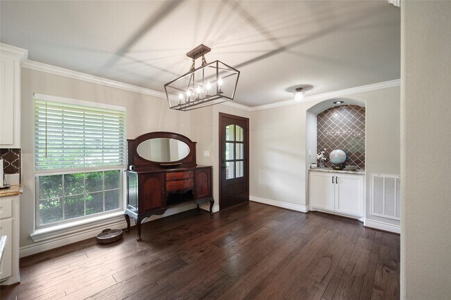 Building Photo - 143 Linnwood Dr