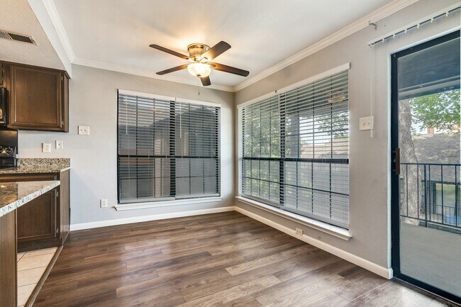 Building Photo - 4416 Chaha Rd