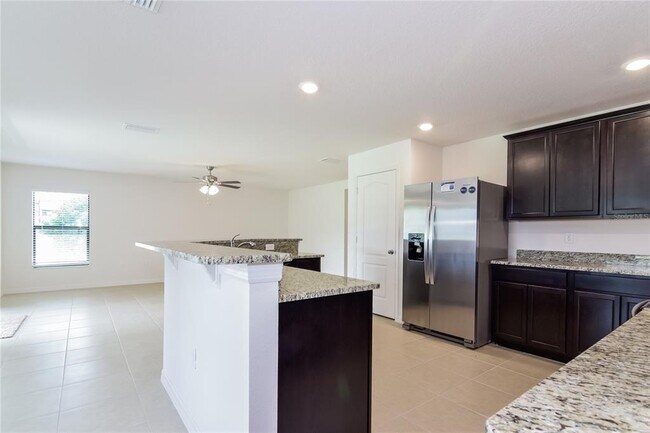 Building Photo - 8512 Silverbell Loop