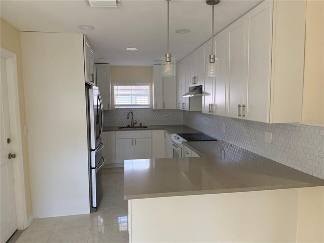 Building Photo - 4518 24th Ave S